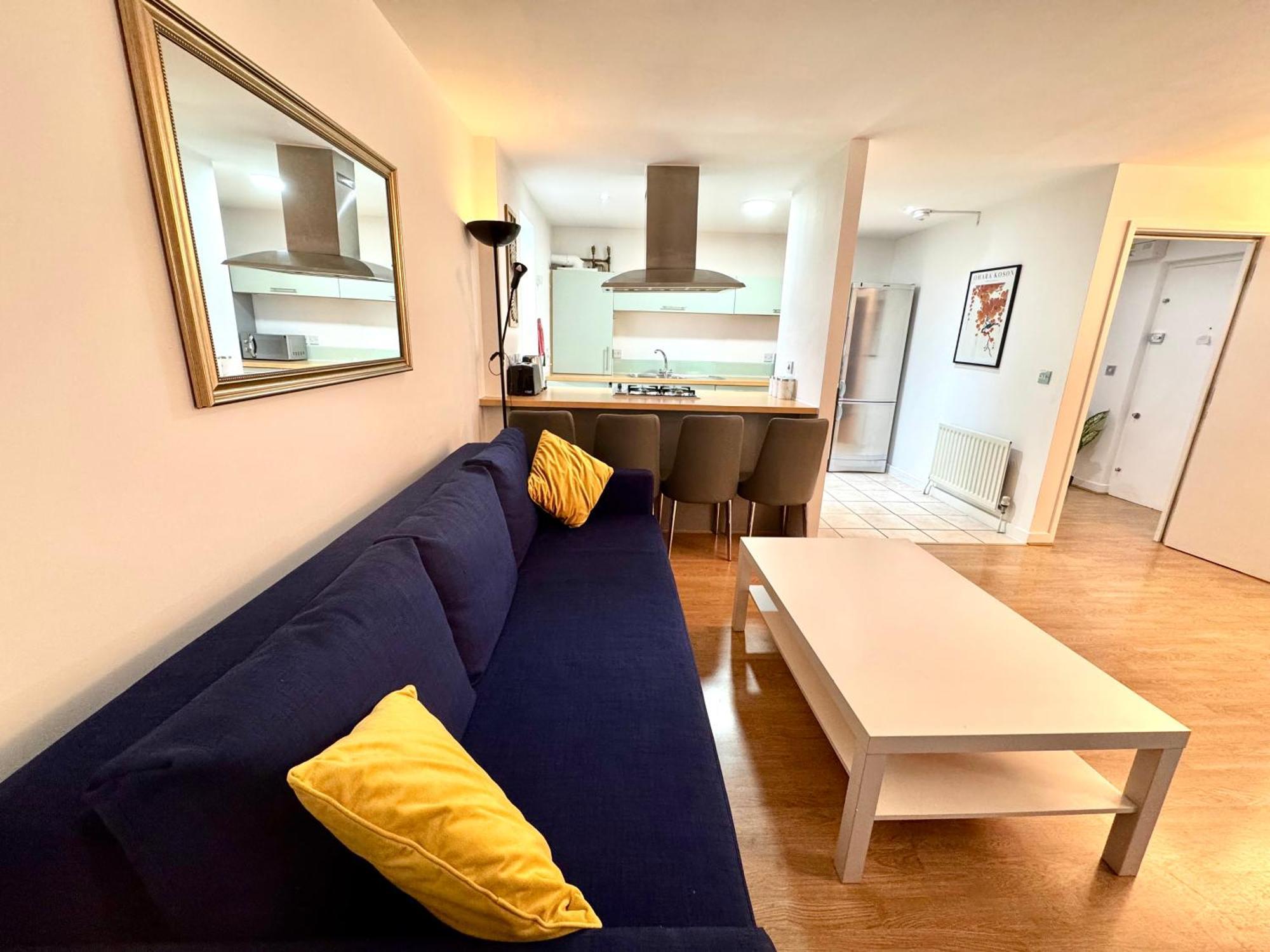 2 Bed, 2 Bath, Ground Floor Whole Apartment With Parking, Near Central London & Stratford, Close To Station, Zone 2 Exterior photo